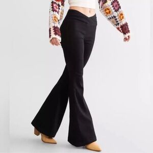 FREE PEOPLE WE THE FREE VENICE FADED BLACK FLARE JEANS SIZE 29